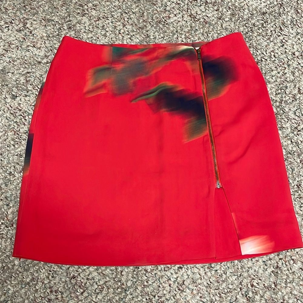 New Peter som skirt